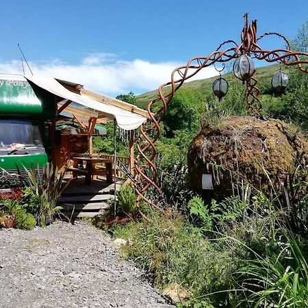 Truck & Pod Creative Nature Retreat. แบนทรี ภายนอก รูปภาพ