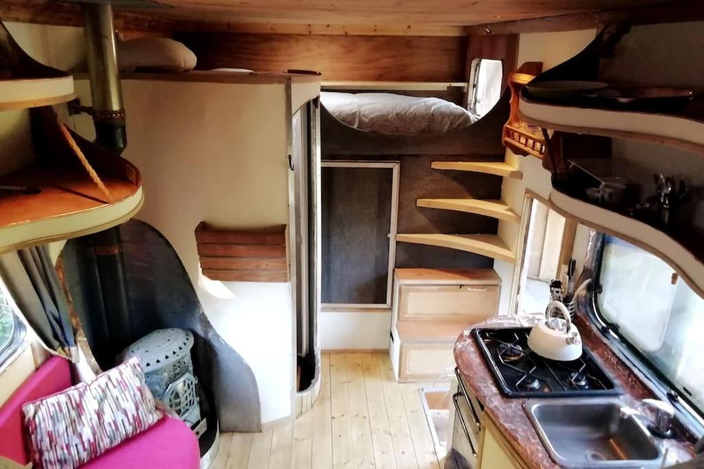 Truck & Pod Creative Nature Retreat. แบนทรี ภายนอก รูปภาพ